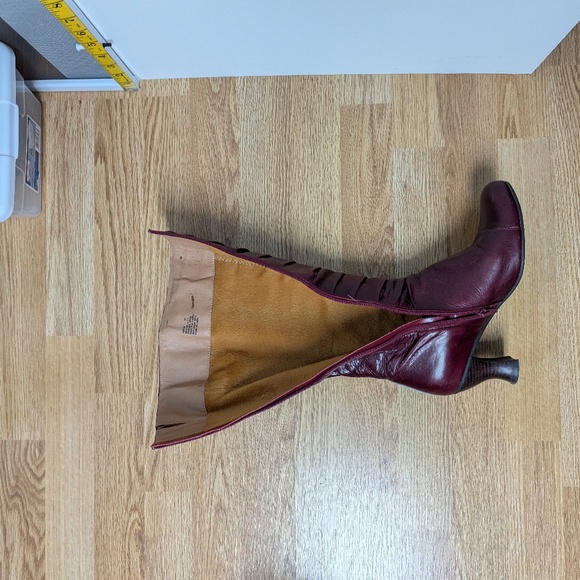 Miz Mooz Amelia Tall Leather Boots - Burgundy Wine - Size 39 (8.5/9) - Picture 8 of 11